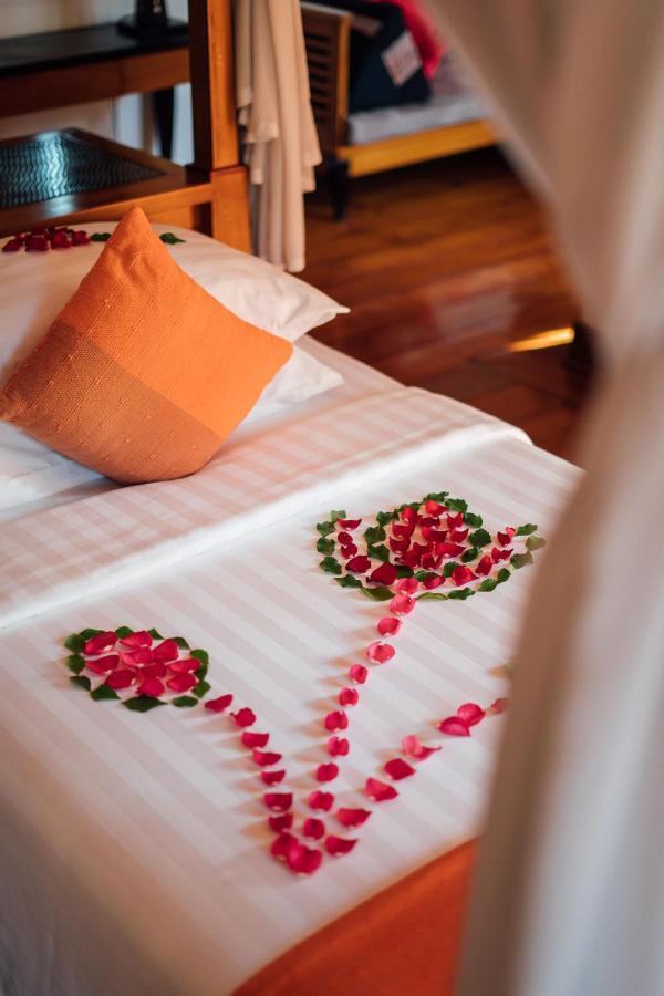 Aureum Palace Hotel & Resort Inle Nyaung Shwe Exterior photo