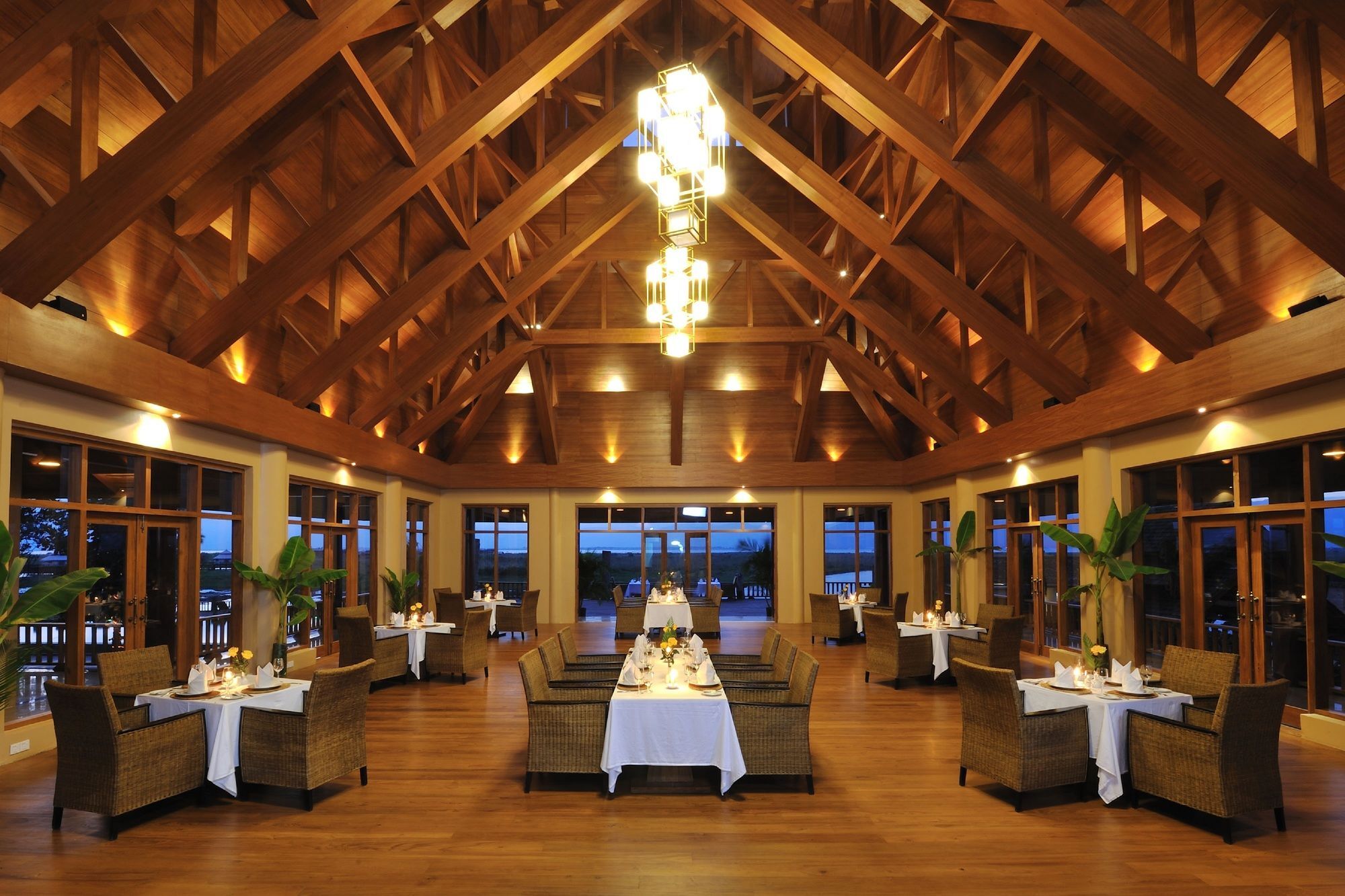 Aureum Palace Hotel & Resort Inle Nyaung Shwe Exterior photo